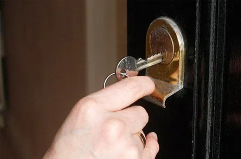 Security Locksmith Services Riverdale, NJ 973-475-5721 Security Locksmith Services Riverdale, NJ 973-475-5721 - 7-Door-Unlock
